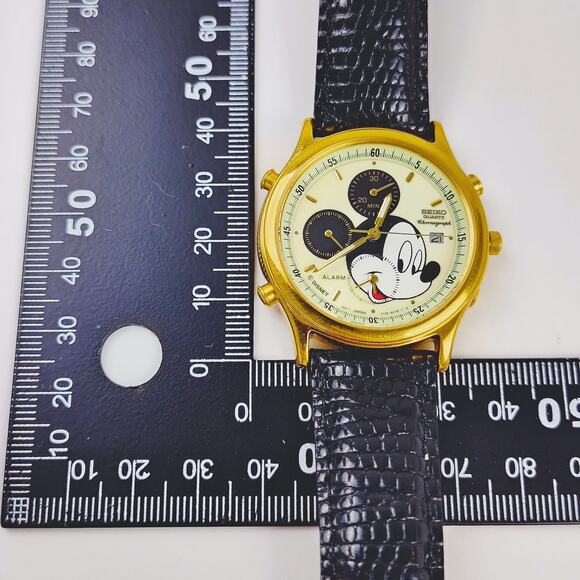 Disney Seiko Mickey Mouse Chronograph Watch Vintage Lumo - Picture 10 of 11